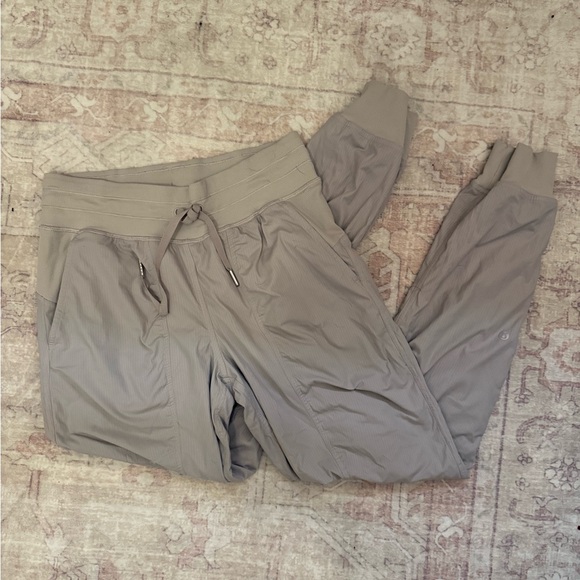 Lululemon dance studio joggers - Picture 2 of 6